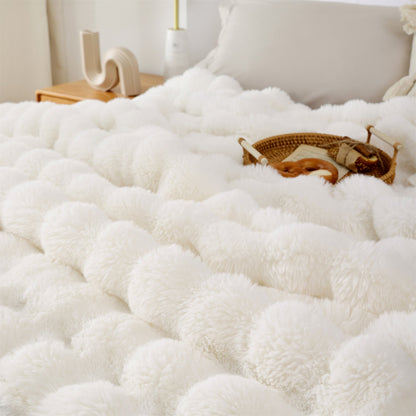 CloudLuxe™ - Plush Throw Blanket