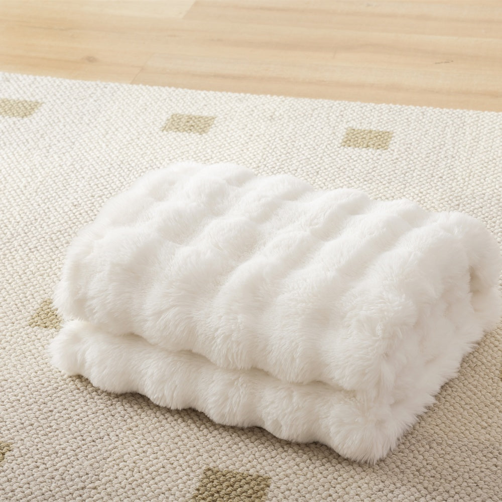 CloudLuxe™ - Plush Throw Blanket