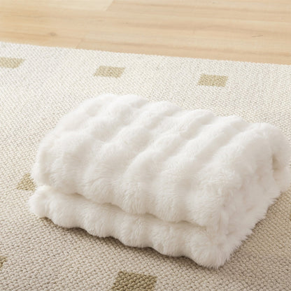 CloudLuxe™ - Plush Throw Blanket