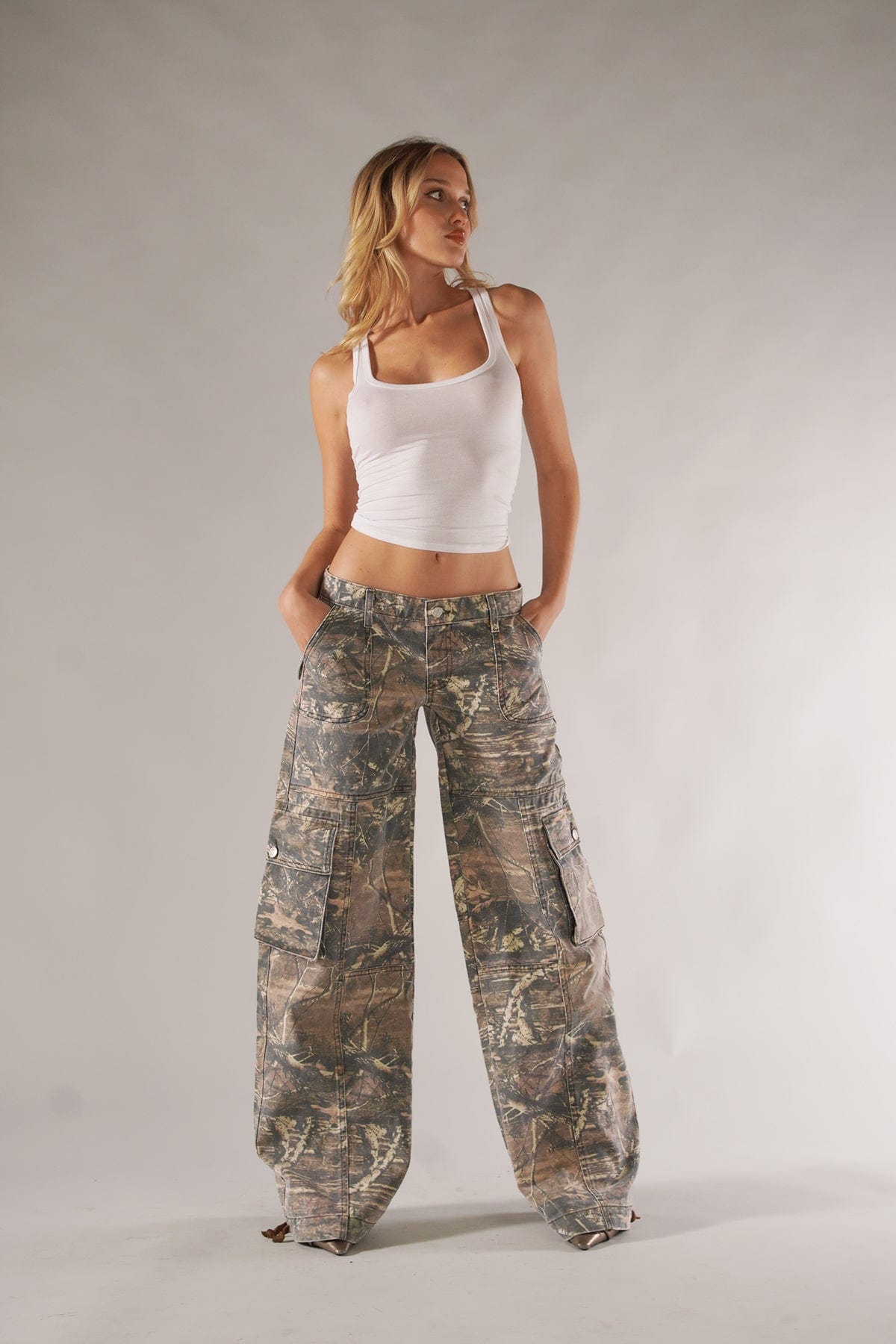 CamoCore™ - Wide Leg Cargo Pants